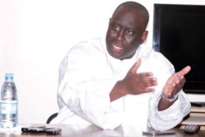 Aliou Sall: «Je ne souhaite pas répondre à vos questions.» Aliou Sall: «Je ne souhaite pas répondre à vos questions.»