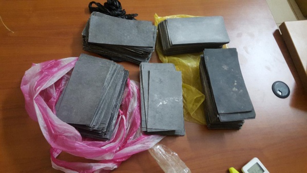 Saisie de plus de 30 millions de billets noirs par la Douane à Mpack (Ziguinchor) Saisie de plus de 30 millions de billets noirs par la Douane à Mpack (Ziguinchor)