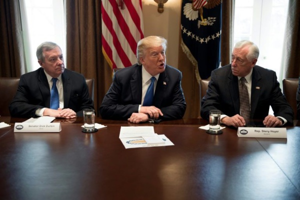 Fin de crise budgétaire à Washington, Trump se rendra bien à Davos Fin de crise budgétaire à Washington, Trump se rendra bien à Davos