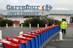 Carrefour annonce 2.400 suppressions de postes en France via des départs volontaires Carrefour annonce 2.400 suppressions de postes en France via des départs volontaires