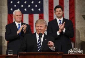 Devant le Congrès, Trump appelle l'Amérique à se rassembler