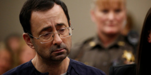 L'ex-médecin sportif Larry Nassar a agressé au moins 265 gymnastes (juge) L'ex-médecin sportif Larry Nassar a agressé au moins 265 gymnastes (juge)