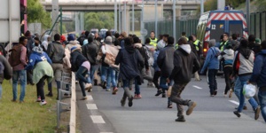 France: quatre migrants blessés par balle, dont un grièvement France: quatre migrants blessés par balle, dont un grièvement