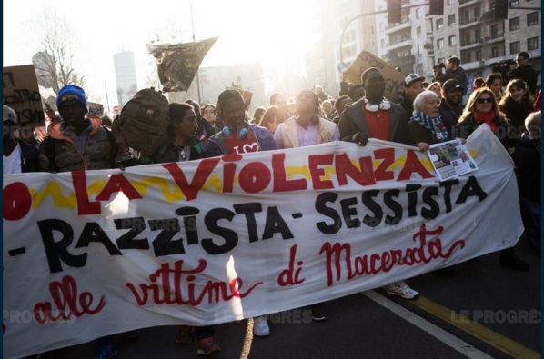 Italie: des milliers de manifestants antifascistes à Macerata