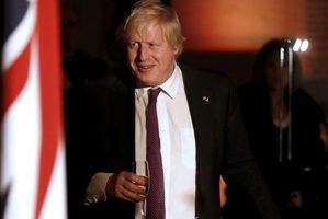 Rohingyas: Boris Johnson en Birmanie pour "une enquête indépendante" Rohingyas: Boris Johnson en Birmanie pour "une enquête indépendante"