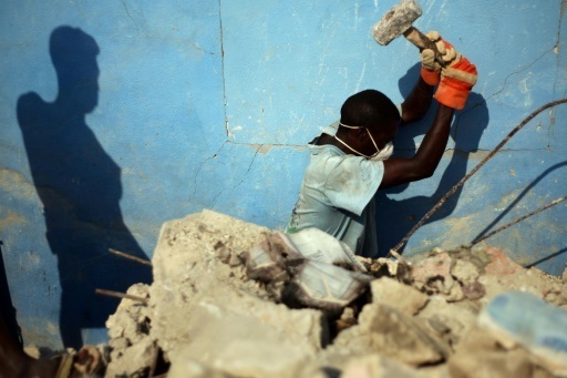 Scandale sexuel en Haïti: le chapeau à la directrice adjointe d'Oxfam qui démissionne