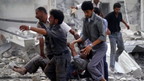 Carnage dans un fief rebelle en Syrie, près de 80 morts dans des raids du régime