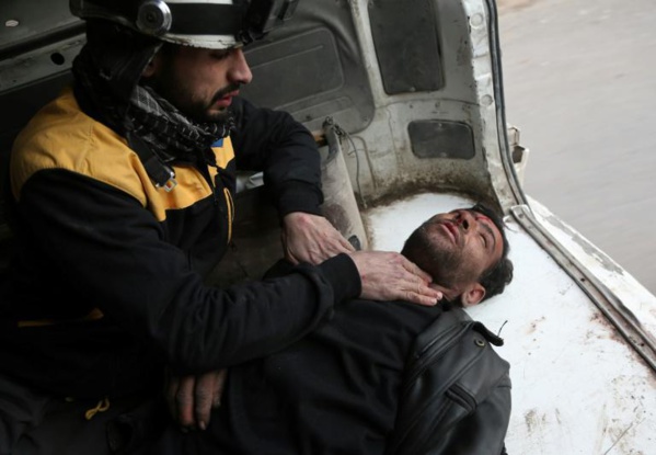 Les bombes du régime syrien tuent 400 civils en cinq jours dans un fief rebelle Les bombes du régime syrien tuent 400 civils en cinq jours dans un fief rebelle