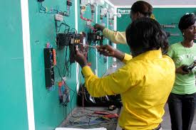 «Grave crise de l’apprentissage»: L'Afrique doit mettre l'accent sur l’accessibilité et la qualité des services d'éducation, préconise la Banque mondiale