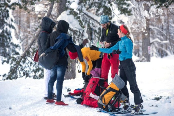 Reportage - A la frontière franco-italienne, migrants et bénévoles piégés par des passeurs Reportage - A la frontière franco-italienne, migrants et bénévoles piégés par des passeurs