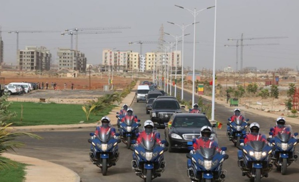 Diamniadio, une ville nouvelle qui sort de terre, petit à petit Diamniadio, une ville nouvelle qui sort de terre, petit à petit