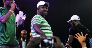 Maada Bio, en tête au premier tour Maada Bio, en tête au premier tour