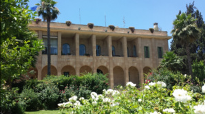 Un employé du consulat général de France à Jerusalem arrêté pour trafic d'armes Un employé du consulat général de France à Jerusalem arrêté pour trafic d'armes