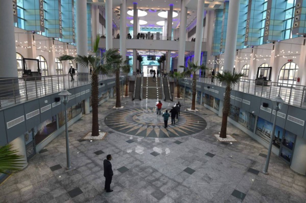 Tunis inaugure sa pharaonique Cité de la Culture, avec Claudia Cardinale Tunis inaugure sa pharaonique Cité de la Culture, avec Claudia Cardinale