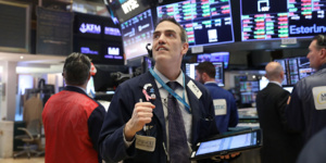 Wall Street plonge à la clôture après des sanctions contre la Chine Wall Street plonge à la clôture après des sanctions contre la Chine