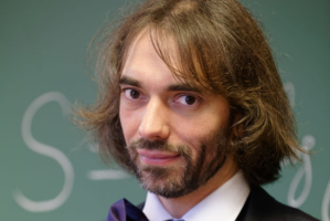 Intelligence artificielle: Villani dévoile ses pistes pour que la France compte