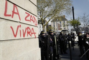 Atmosphère de veillée d'arme à Notre-Dame-des-Landes Atmosphère de veillée d'arme à Notre-Dame-des-Landes