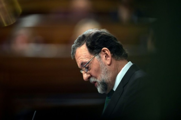 Espagne: Rajoy renversé, le socialiste Sanchez au pouvoir Espagne: Rajoy renversé, le socialiste Sanchez au pouvoir