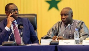 Loi sur le parrainage intégral : la pagaille au sommet de l’Etat