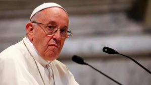 Le pape lâche trois évêques chiliens dont son ex-protégé Juan Barros Le pape lâche trois évêques chiliens dont son ex-protégé Juan Barros