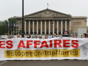 La loi sur le secret des affaires adoptée au Parlement La loi sur le secret des affaires adoptée au Parlement