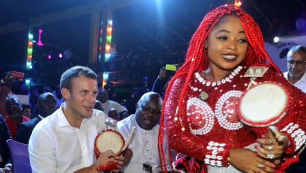 Emmanuel Macron le 3 juillet au Shrine Club de Lagos Emmanuel Macron le 3 juillet au Shrine Club de Lagos
