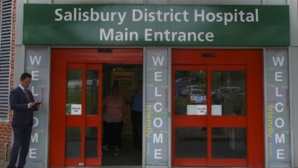 Les deux Britanniques dans un état critique ont été exposés à l'agent innervant Novitchok (police)