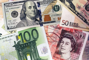 L'euro en baisse face au dollar, la livre reprend son souffle