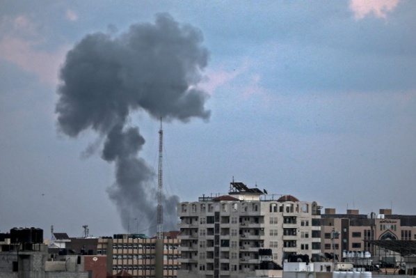 Israël bombarde massivement Gaza, quatre Palestiniens tués Israël bombarde massivement Gaza, quatre Palestiniens tués