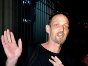 Michaël Blanc arrivé à Genève après 19 ans en Indonésie pour trafic de drogue Michaël Blanc arrivé à Genève après 19 ans en Indonésie pour trafic de drogue