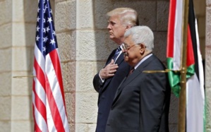 Donald Trump et Mahmoud Abass à la Maison Blanche Donald Trump et Mahmoud Abass à la Maison Blanche