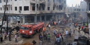 Sur un marché d'Idleb après un raid meurtrier Sur un marché d'Idleb après un raid meurtrier