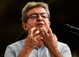 Arbitrage budgétaire: Mélenchon dénonce "une saignée de l'Etat et des services publics"