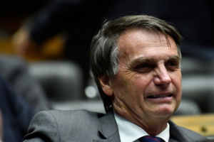 Brésil: Bolsonaro blessé, son clan prend les rênes de sa campagne Brésil: Bolsonaro blessé, son clan prend les rênes de sa campagne