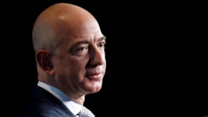 Bezos, patron d'Amazon, crée un fonds de 2 milliards de dollars pour l'éducation
