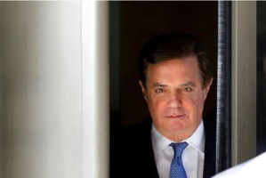 L'ex-chef de campagne de Trump plaide coupable, coopérera dans l'enquête russe