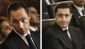 Egypte: les deux fils Moubarak arrêtés pour manipulation boursière Egypte: les deux fils Moubarak arrêtés pour manipulation boursière