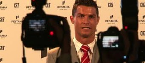 Cristiano Ronaldo: plus qu'une star du foot, une firme mondiale Cristiano Ronaldo: plus qu'une star du foot, une firme mondiale