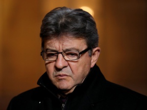 Mélenchon propose le "label" LFI aux transfuges du PS Mélenchon propose le "label" LFI aux transfuges du PS