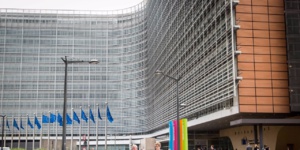 Bruxelles demande "des précisions" à la France sur son budget 2019