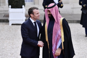 Khashoggi : pour Macron, "c'est pure démagogie que de dire d'arrêter de vendre des armes" à Ryad Khashoggi : pour Macron, "c'est pure démagogie que de dire d'arrêter de vendre des armes" à Ryad