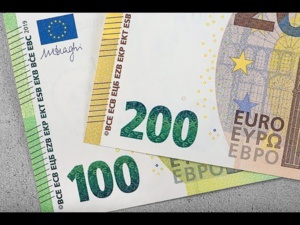 L'euro, peu inquiet de l'Italie, progresse face au dollar