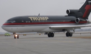 Trump envoie son avion pour le cercueil de George Herbert Walker Bush Trump envoie son avion pour le cercueil de George Herbert Walker Bush