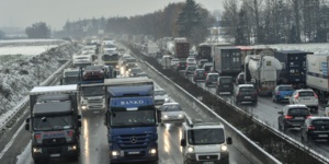 Transport routier: CGT et FO appellent à la grève à partir de dimanche soir Transport routier: CGT et FO appellent à la grève à partir de dimanche soir