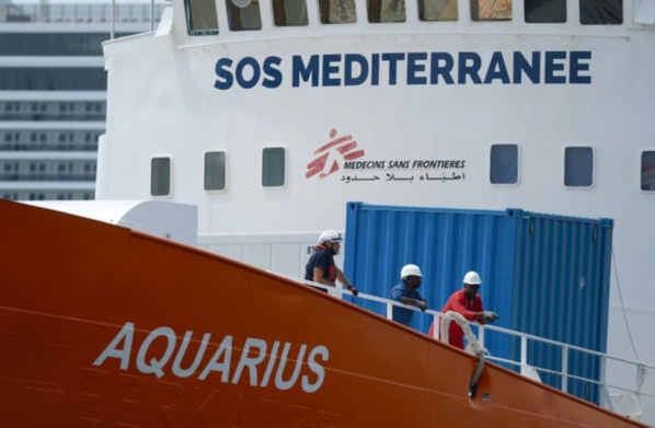 Migrants: MSF et SOS Méditerranée vont "mettre un terme" aux activités de l'Aquarius Migrants: MSF et SOS Méditerranée vont "mettre un terme" aux activités de l'Aquarius