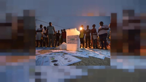 A Grand Bassam, du matériel électoral déversé dans la rue