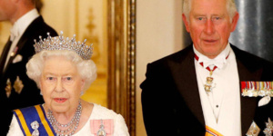 Dans un Royaume-Uni divisé par le Brexit, Elizabeth II appelle à l'apaisement Dans un Royaume-Uni divisé par le Brexit, Elizabeth II appelle à l'apaisement