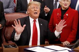 Trump promet que les alliés cesseront de "profiter" des Etats-Unis