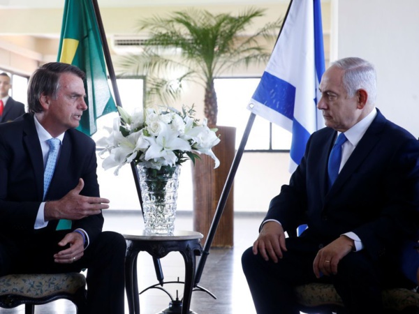 Bolsonaro voit Netanyahu, ne dit rien sur l'ambassade du Brésil