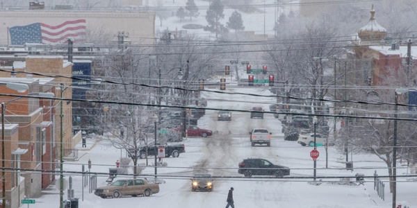 Les Etats-Unis balayés par une tempête de neige et de fortes pluies: 6 morts Les Etats-Unis balayés par une tempête de neige et de fortes pluies: 6 morts